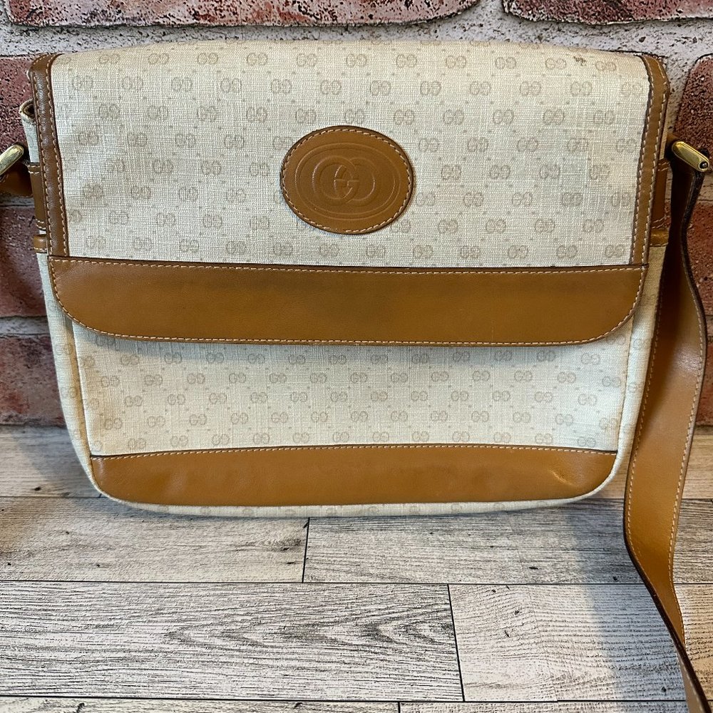 Gucci Vintage Micro GG Web Monogram Canvas Leather Crossbody W/ Zipper Pull
